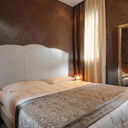 Aqua B Hotel Venesia Bagian luar foto